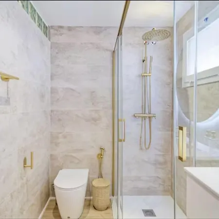 Elegante Completamente Nuevo Daire Fuengirola